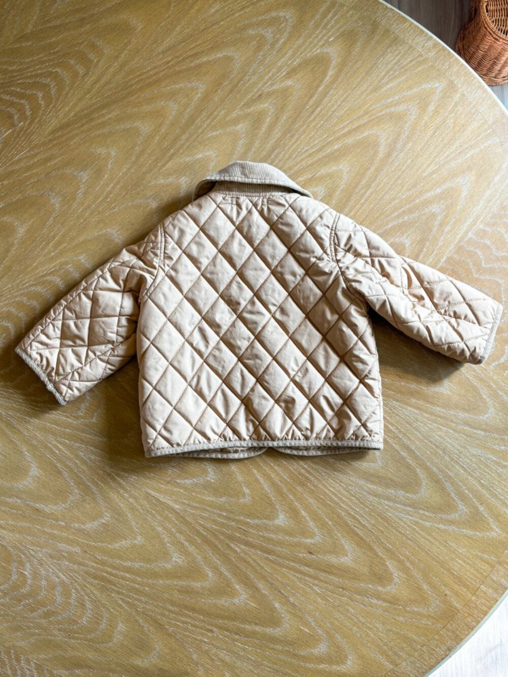 Uniqlo PUFFTECH Quilted Barn Coat Jacket in Beige w/ Corduroy Collar - Picture 2 of 6